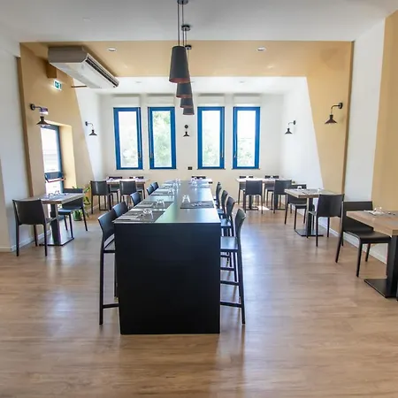 Piccolo رافيننا