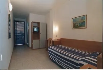 Ξενοδοχείο Piccolo 3*